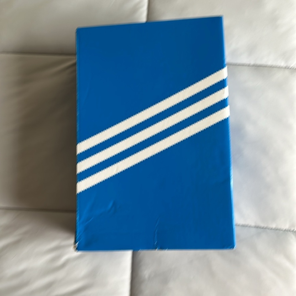 Adidas Orginals Samba chalk and silver, brand new in a box, size men 5 - Picture 6 of 12